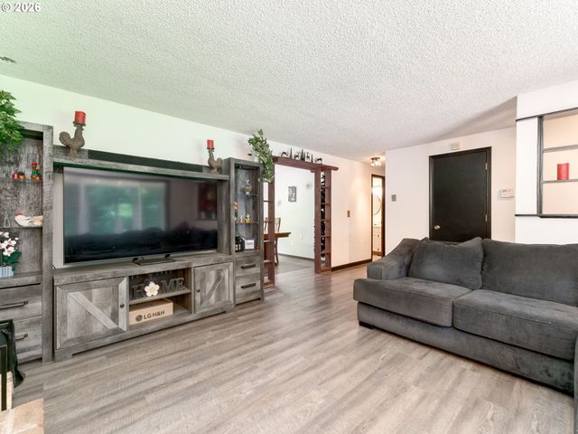 2392 SKYE Rd, Washougal, WA 98671