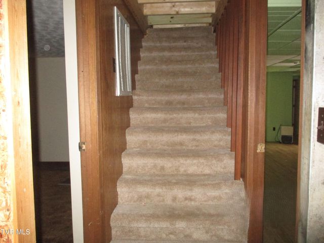 145 Rock City Road, Kingsport, TN 37664