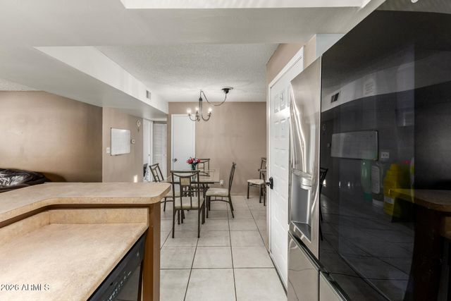 540 N MAY -- 2113, Mesa, AZ 85201