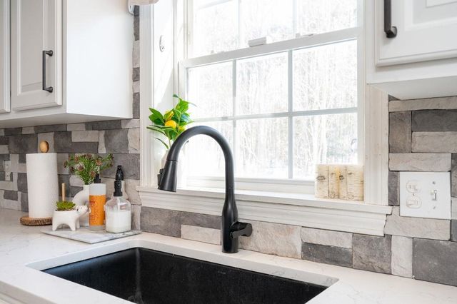 6 Alder Creek Lane, Rochester, NH 03867