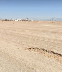 2172 Salton dr, Thermal, CA 92274