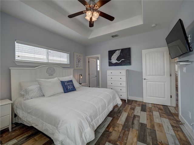 1900 S. 11th St. 4, Port Aransas, TX 78373