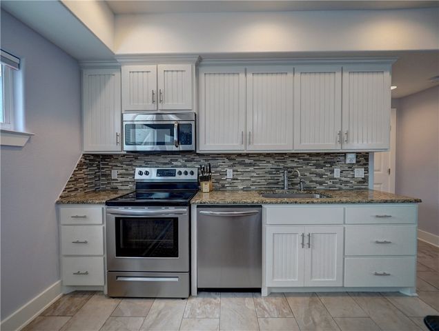 1900 S. 11th St. 4, Port Aransas, TX 78373