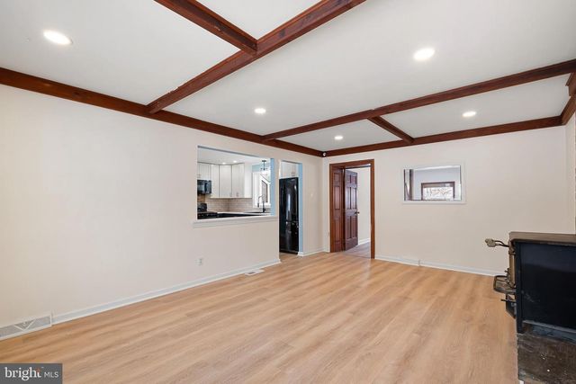 2920 CHESHIRE RD, Wilmington, DE 19810