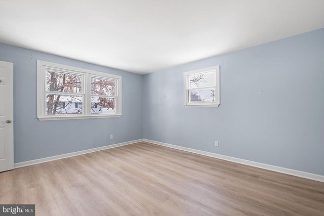 2920 CHESHIRE RD, Wilmington, DE 19810