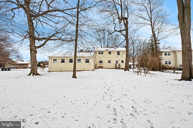 2920 CHESHIRE RD, Wilmington, DE 19810