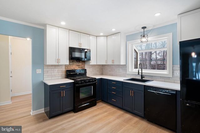 2920 CHESHIRE RD, Wilmington, DE 19810