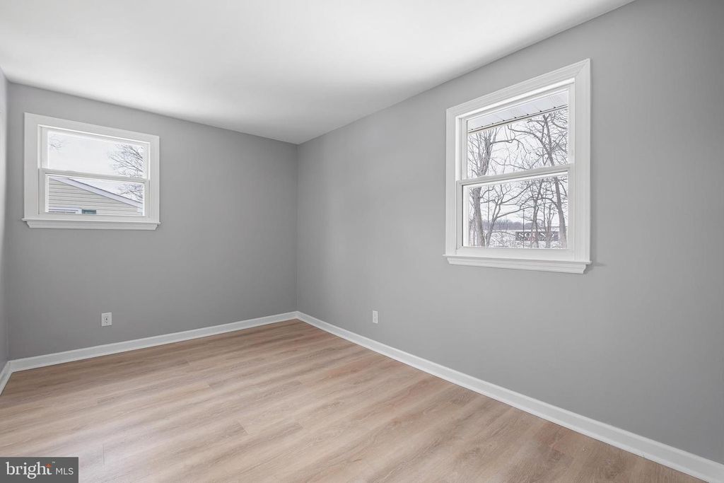 Image 23 of property listing at 2920 CHESHIRE RD, Wilmington, DE 19810