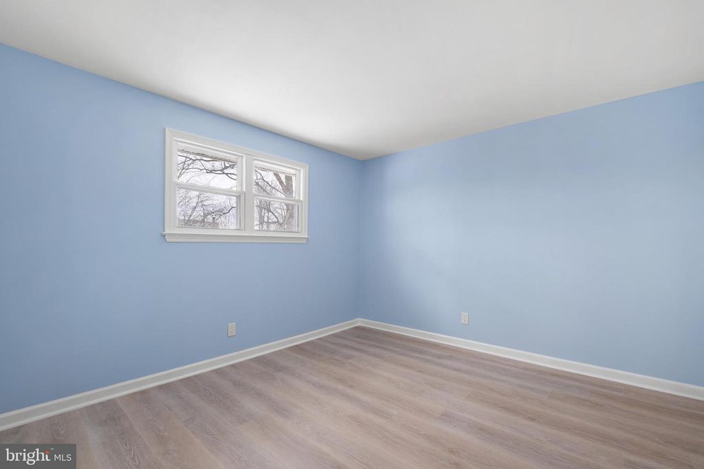 Image 24 of property listing at 2920 CHESHIRE RD, Wilmington, DE 19810