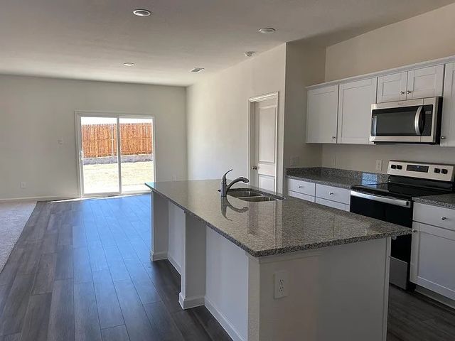 760 Richmond Drive, Lavon, TX 75166