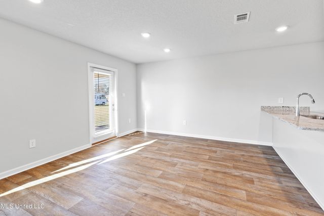 17452 E Sycamore Street, Gulfport, MS 39503