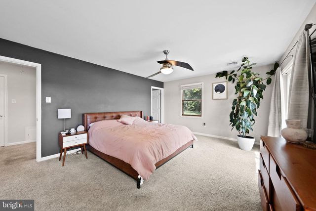 1 S KENNEDY WAY, Willingboro, NJ 08046