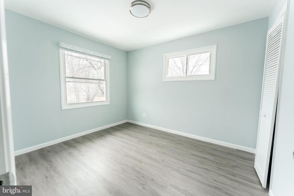 Image 10 of property listing at 3410 EMBRY ST, Silver Spring, MD 20902
