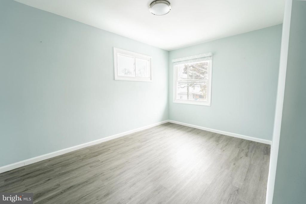 Image 16 of property listing at 3410 EMBRY ST, Silver Spring, MD 20902