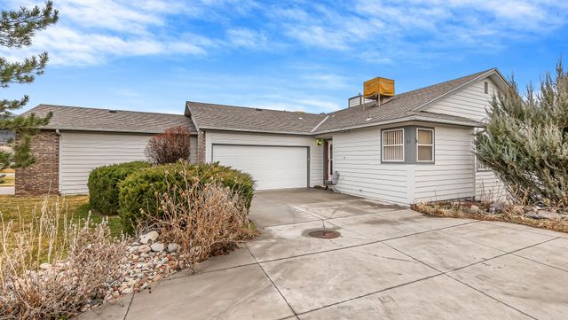 12 W Ridge Court, Parachute, CO 81635