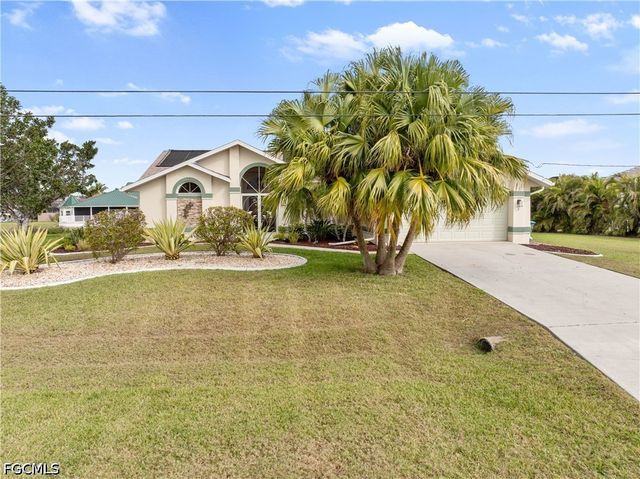 2511 SW 35th LN, Cape Coral, FL 33914