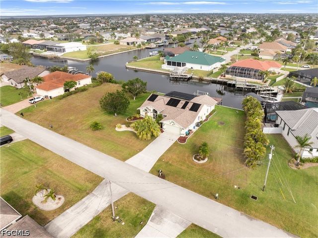 2511 SW 35th LN, Cape Coral, FL 33914