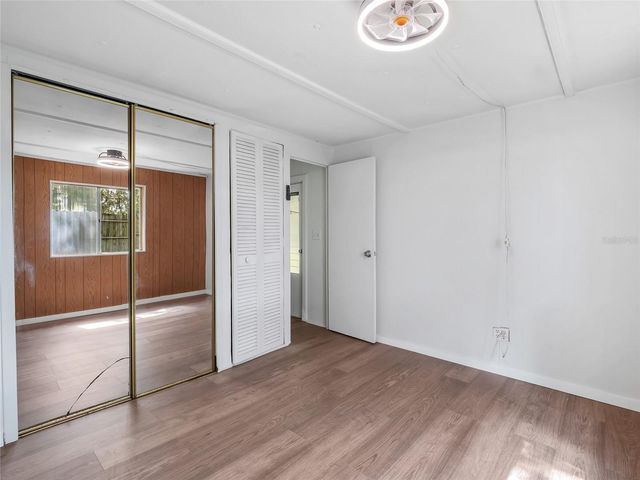 4863 VICTORIA AVENUE, Sarasota, FL 34233