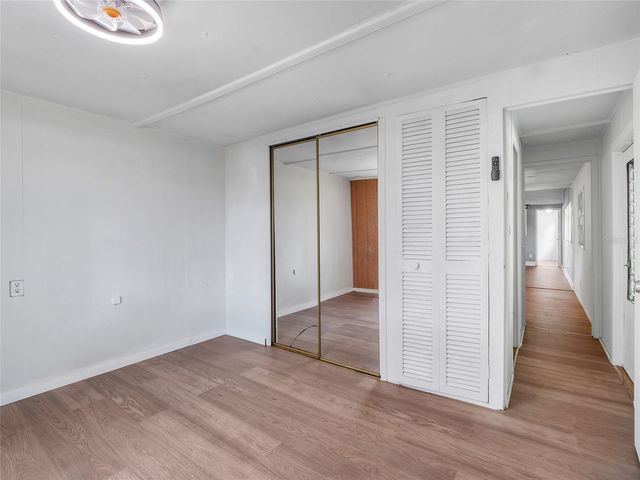 4863 VICTORIA AVENUE, Sarasota, FL 34233