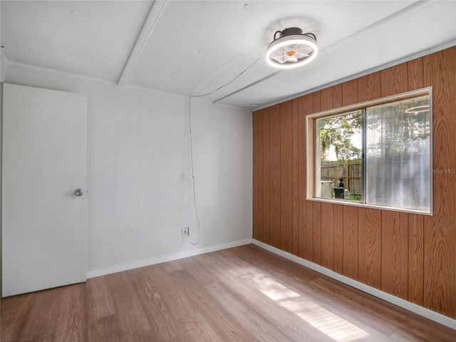 4863 VICTORIA AVENUE, Sarasota, FL 34233