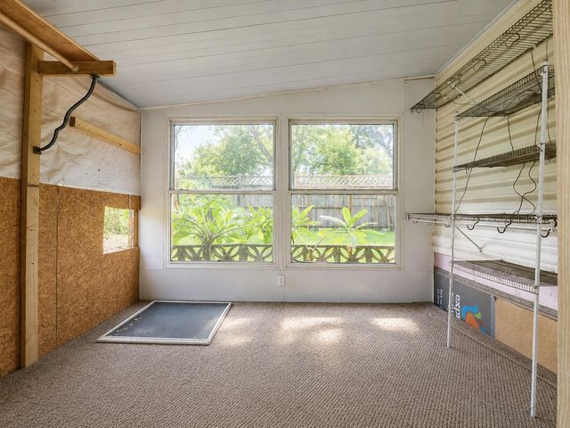 4863 VICTORIA AVENUE, Sarasota, FL 34233