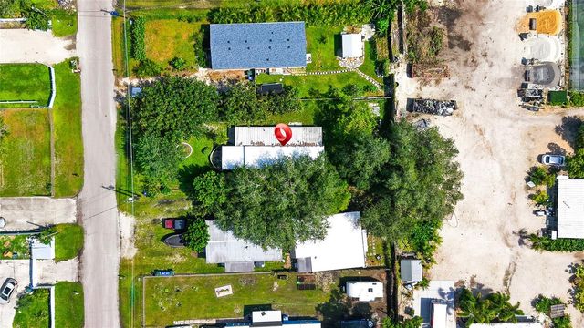 4863 VICTORIA AVENUE, Sarasota, FL 34233