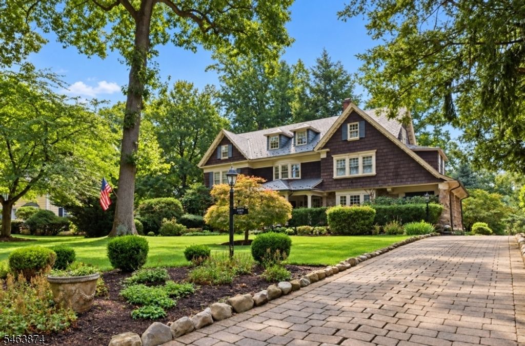105 Rensselaer Rd, Essex Fells Twp., NJ 07021 — exterior