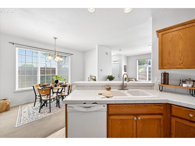 17011 Sw GLEN PARK Ct, Beaverton, OR 97003