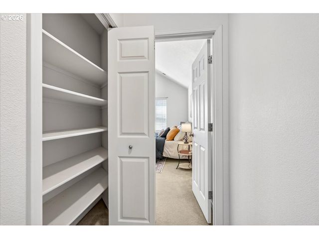 17011 Sw GLEN PARK Ct, Beaverton, OR 97003