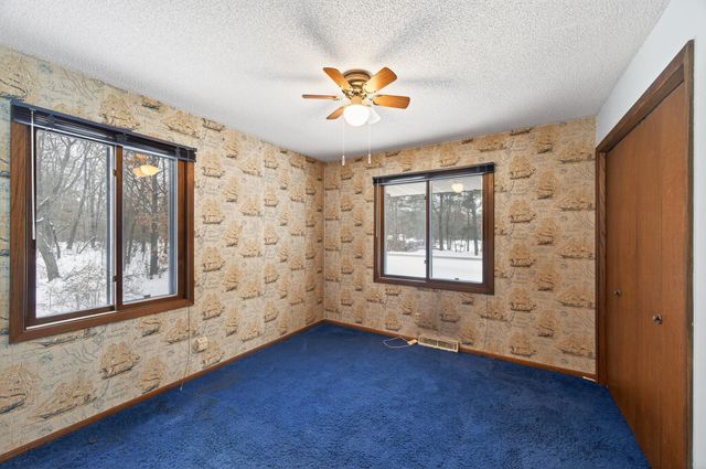 22525 Linnet Street NW, Bethel, MN 55005