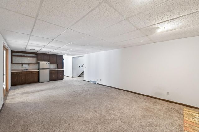 22525 Linnet Street NW, Bethel, MN 55005