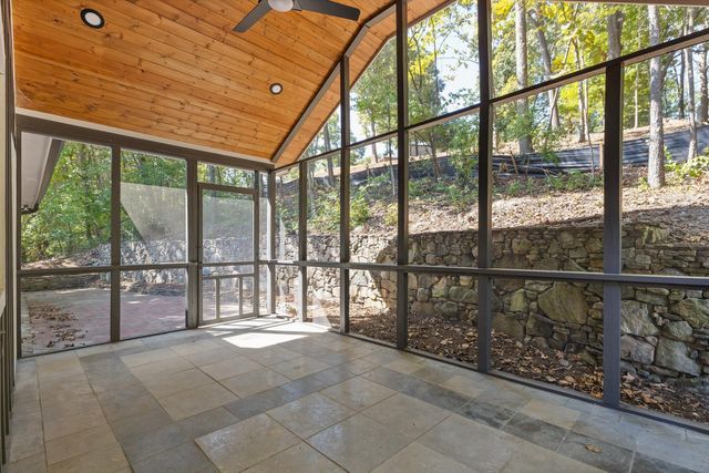 2930 Folts Circle, Chattanooga, TN 37415