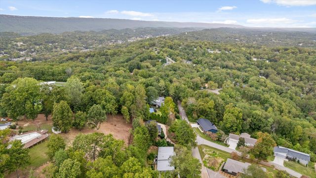 2930 Folts Circle, Chattanooga, TN 37415