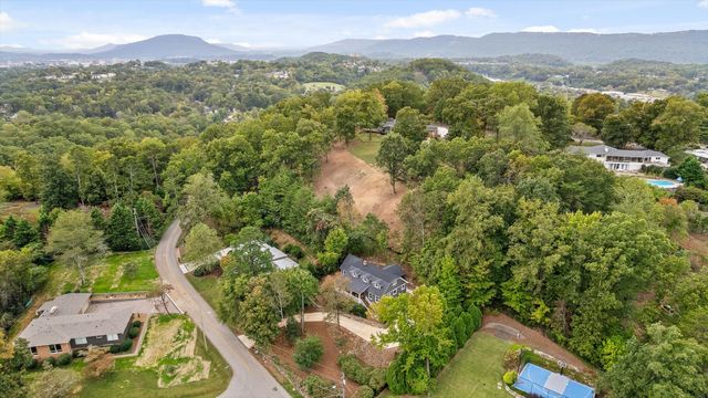 2930 Folts Circle, Chattanooga, TN 37415