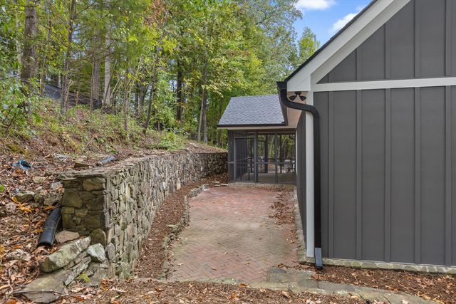 2930 Folts Circle, Chattanooga, TN 37415