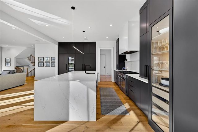 4795 Merlendale Court, Atlanta, GA 30327