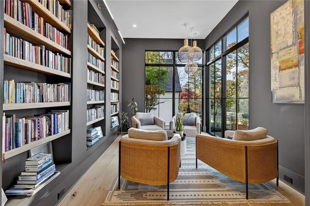 4795 Merlendale Court, Atlanta, GA 30327