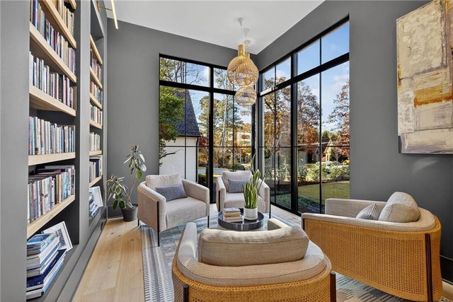 4795 Merlendale Court, Atlanta, GA 30327