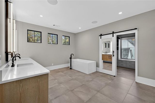 4795 Merlendale Court, Atlanta, GA 30327