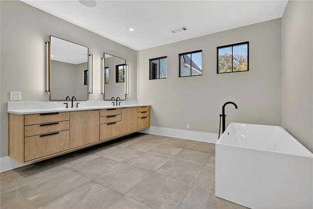 4795 Merlendale Court, Atlanta, GA 30327