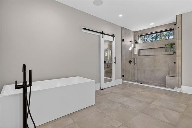 4795 Merlendale Court, Atlanta, GA 30327