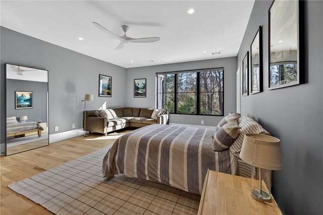 4795 Merlendale Court, Atlanta, GA 30327