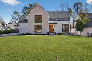 4795 Merlendale Court, Atlanta, GA 30327