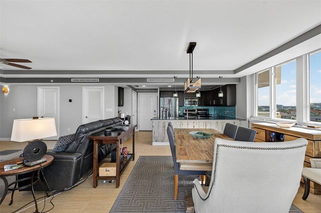 223 ISLAND WAY 6D, Clearwater Beach, FL 33767