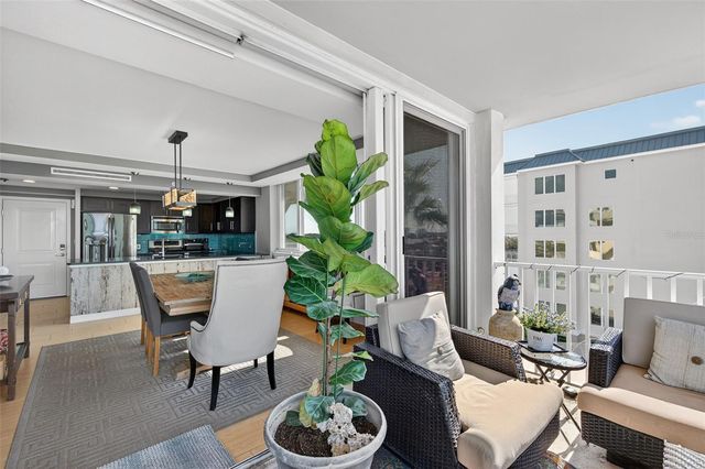 223 ISLAND WAY 6D, Clearwater Beach, FL 33767