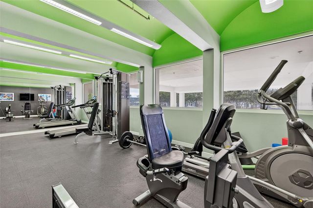 223 ISLAND WAY 6D, Clearwater Beach, FL 33767