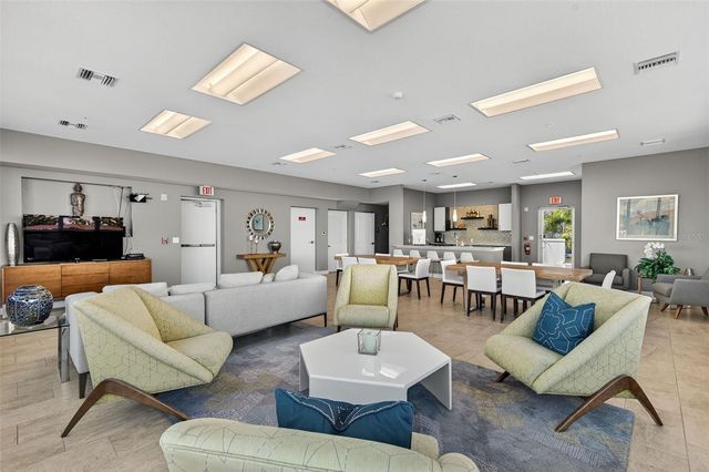 223 ISLAND WAY 6D, Clearwater Beach, FL 33767