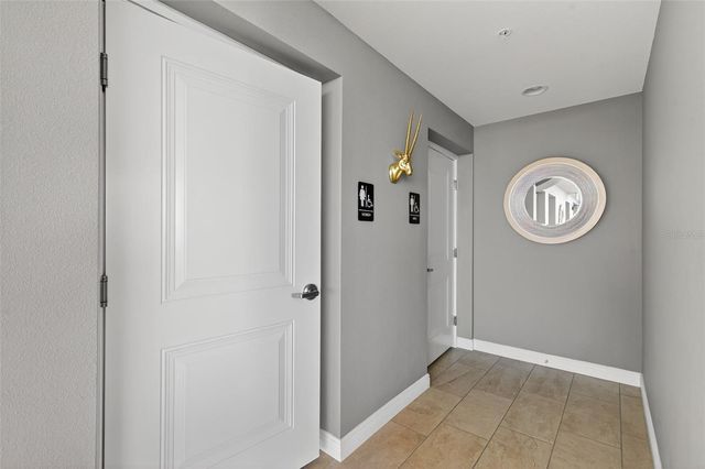 223 ISLAND WAY 6D, Clearwater Beach, FL 33767