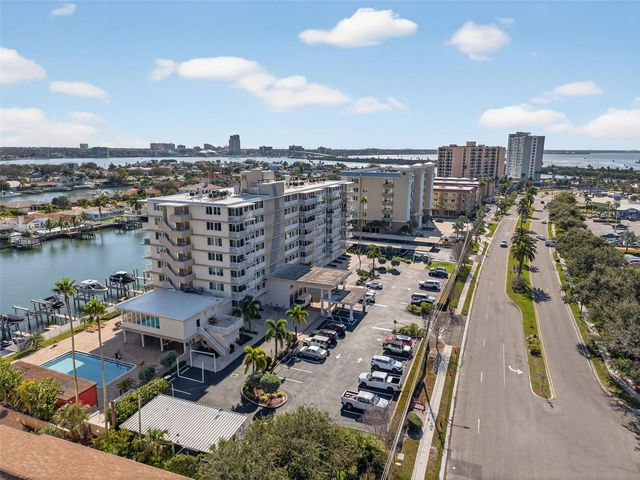 223 ISLAND WAY 6D, Clearwater Beach, FL 33767