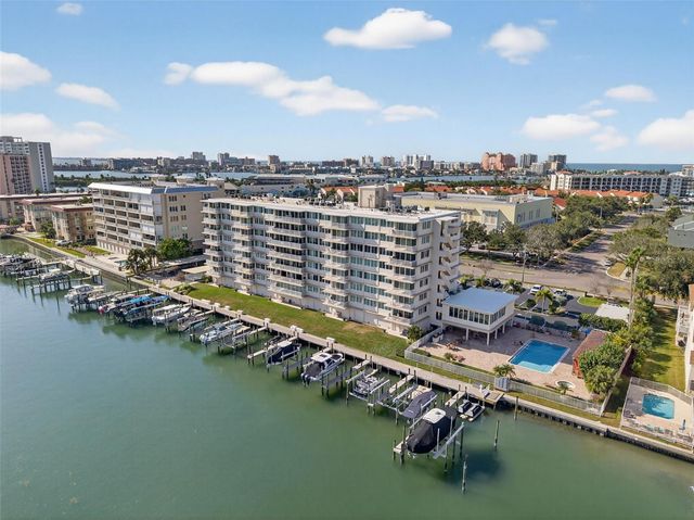 223 ISLAND WAY 6D, Clearwater Beach, FL 33767